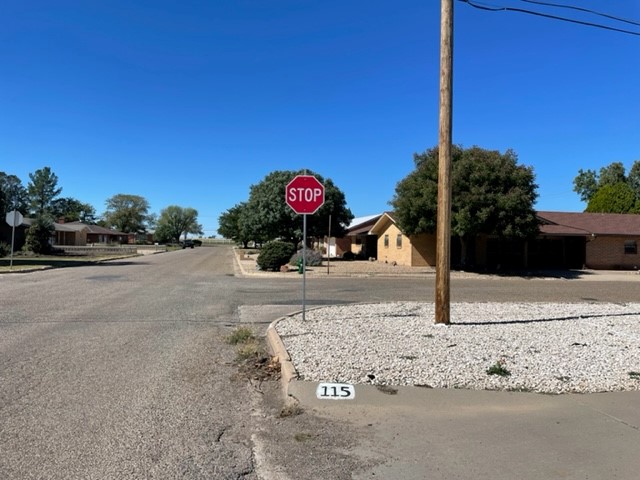 S Ave G and Yucca Stop Sign